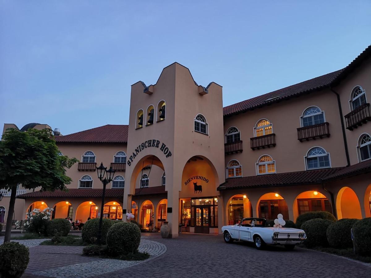 Hotel Spanischer Hof Groeditz Exterior photo